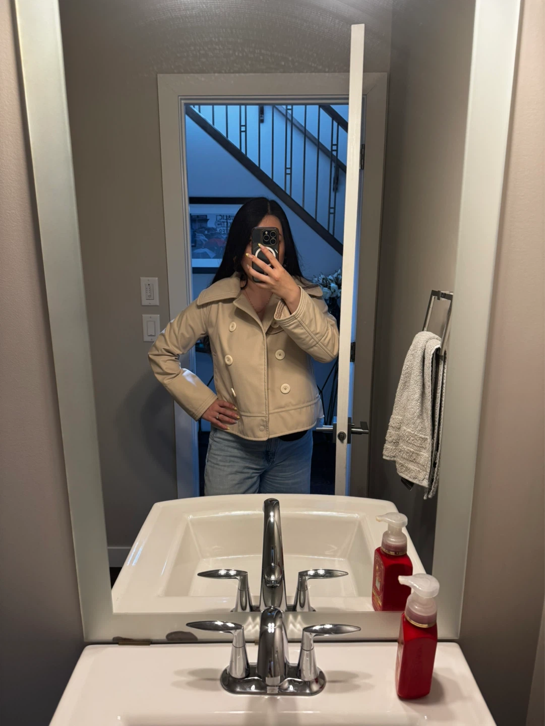 Lululemon Beige Cropped Jacket small