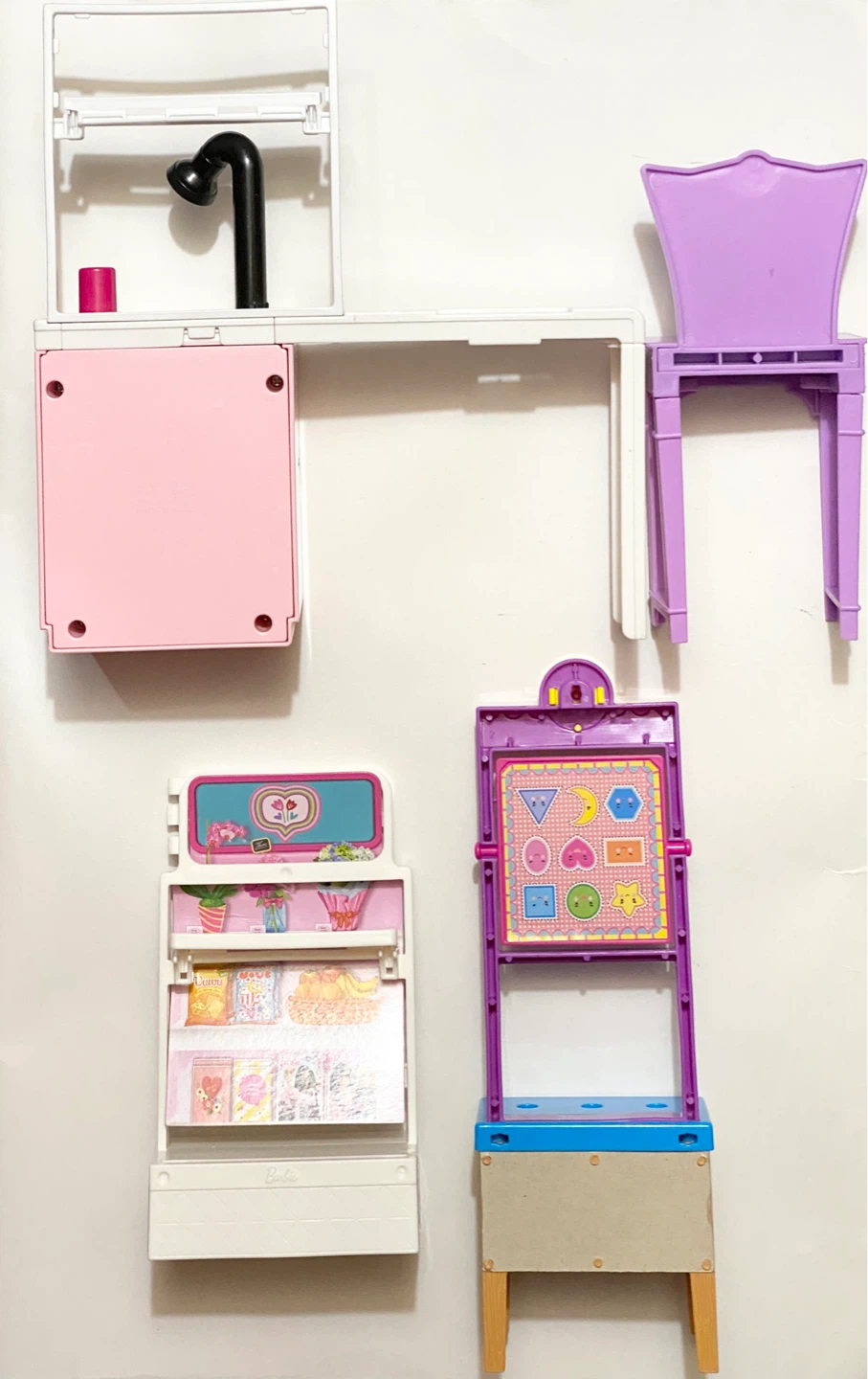 Barbie Dollhouse Furniture Set - photo 2