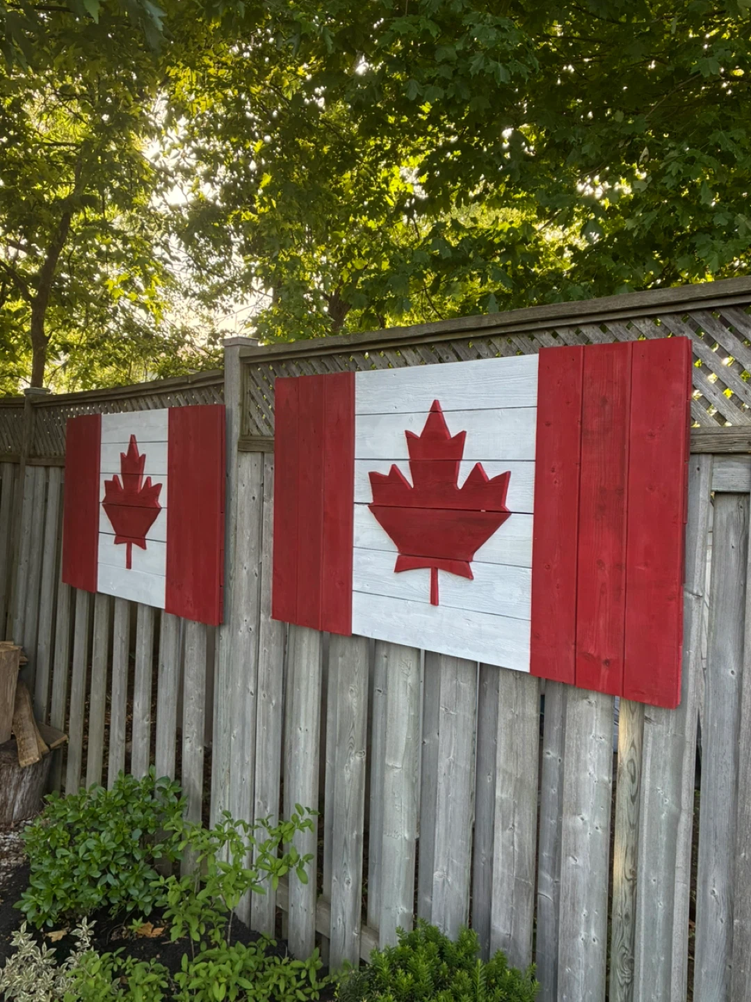 Two Canadian Flag Wooden Wall Art Decorations - photo 2