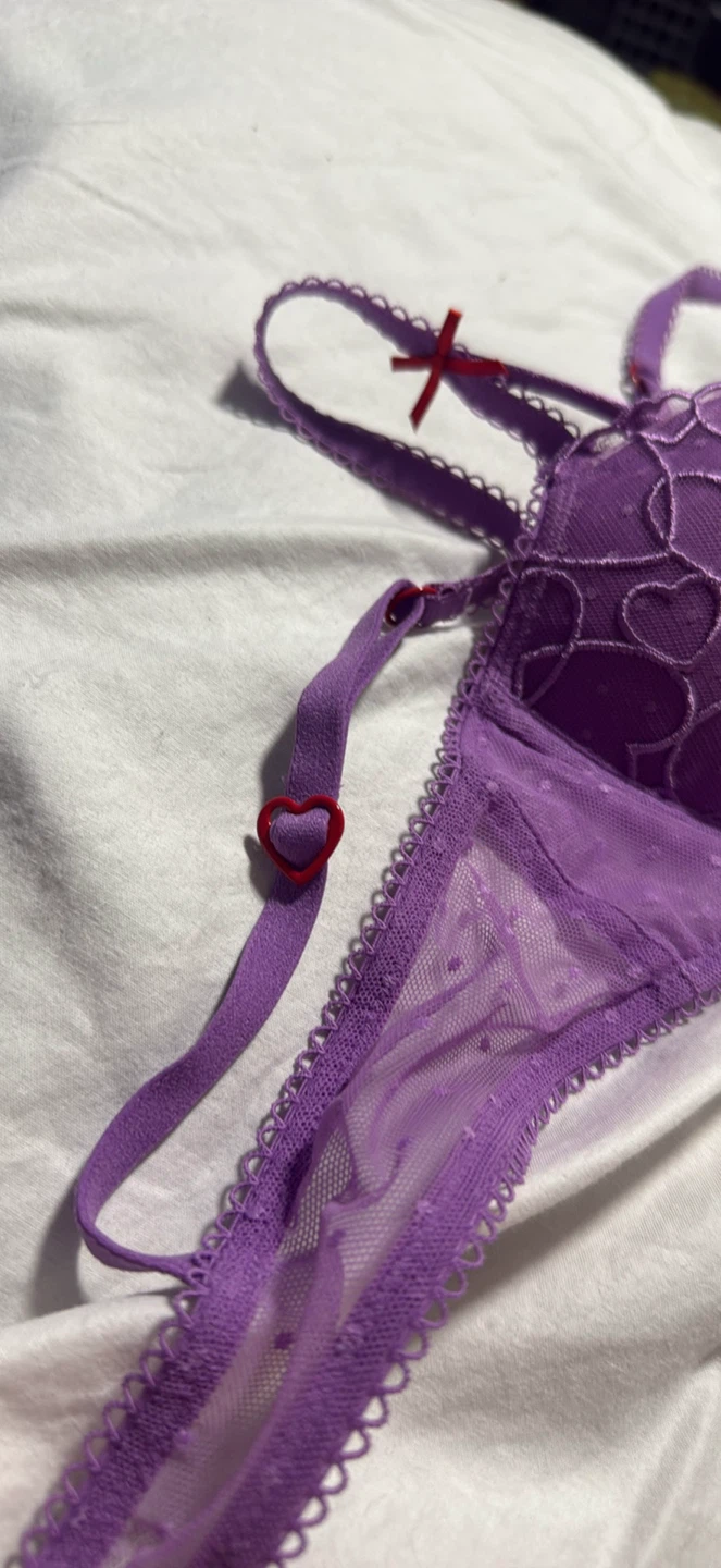 Victoria's Secret PINK Purple Heart Lace Bra - photo 4
