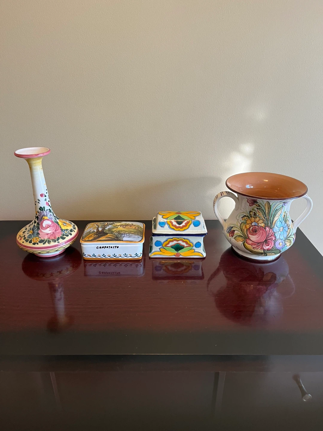 4 pcs Hand-painted Italian ceramic vases and dishes