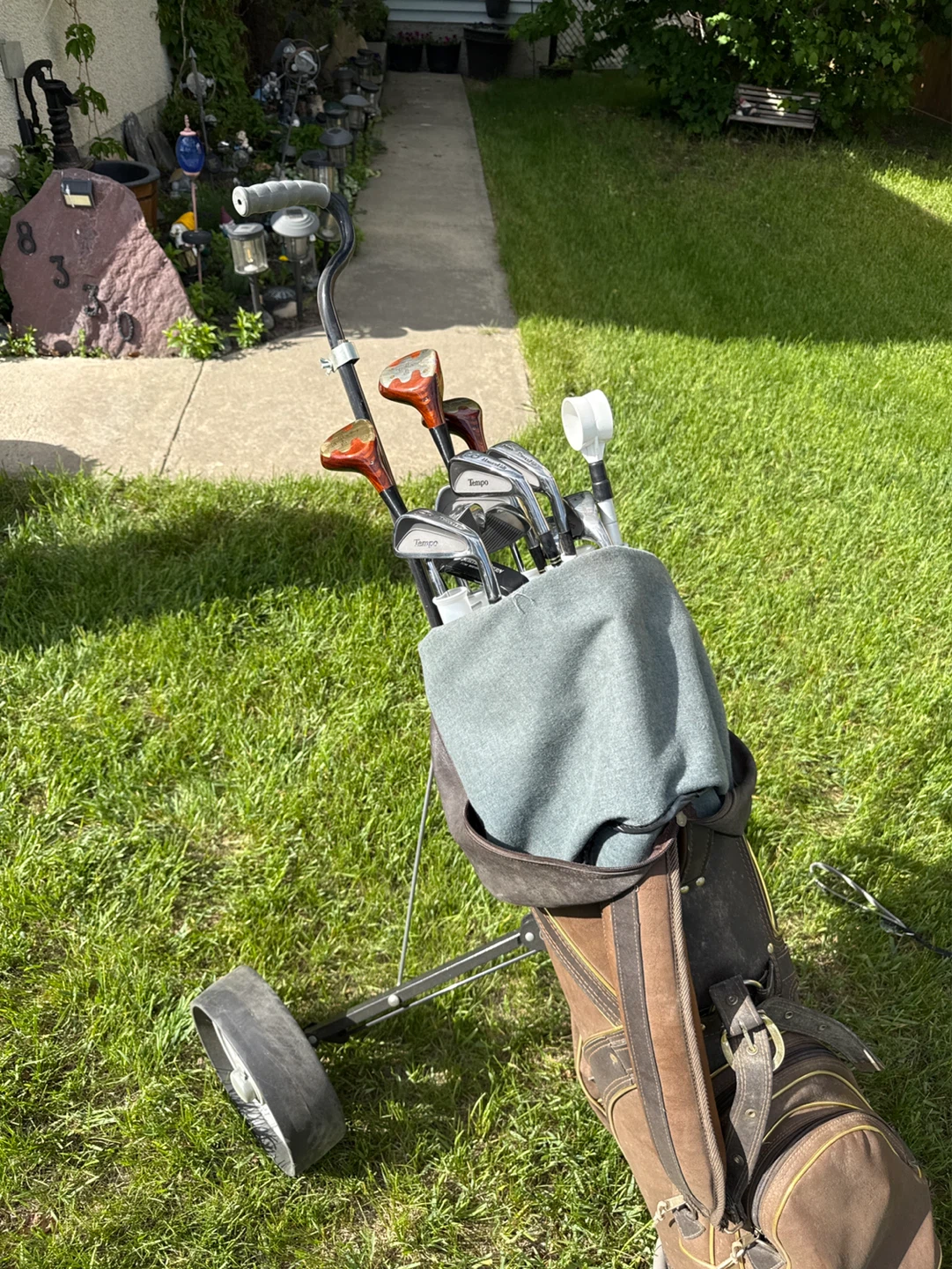 PowerBilt Golf Club Set with Golf Bag and Cart
