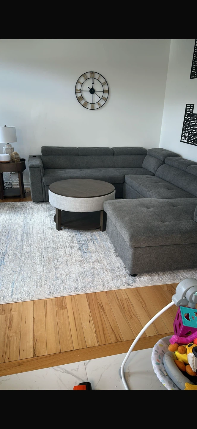 3-piece Sectional Couch - Excellent Condition - photo 4