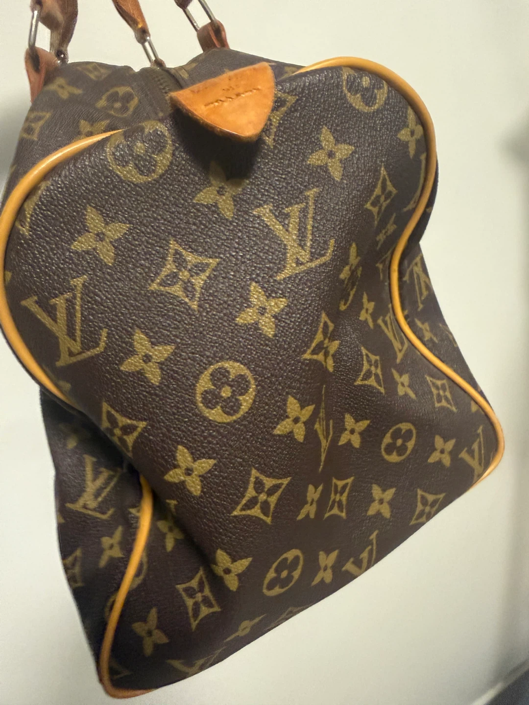 Louis Vuitton Monogram Speedy Handbag - photo 4