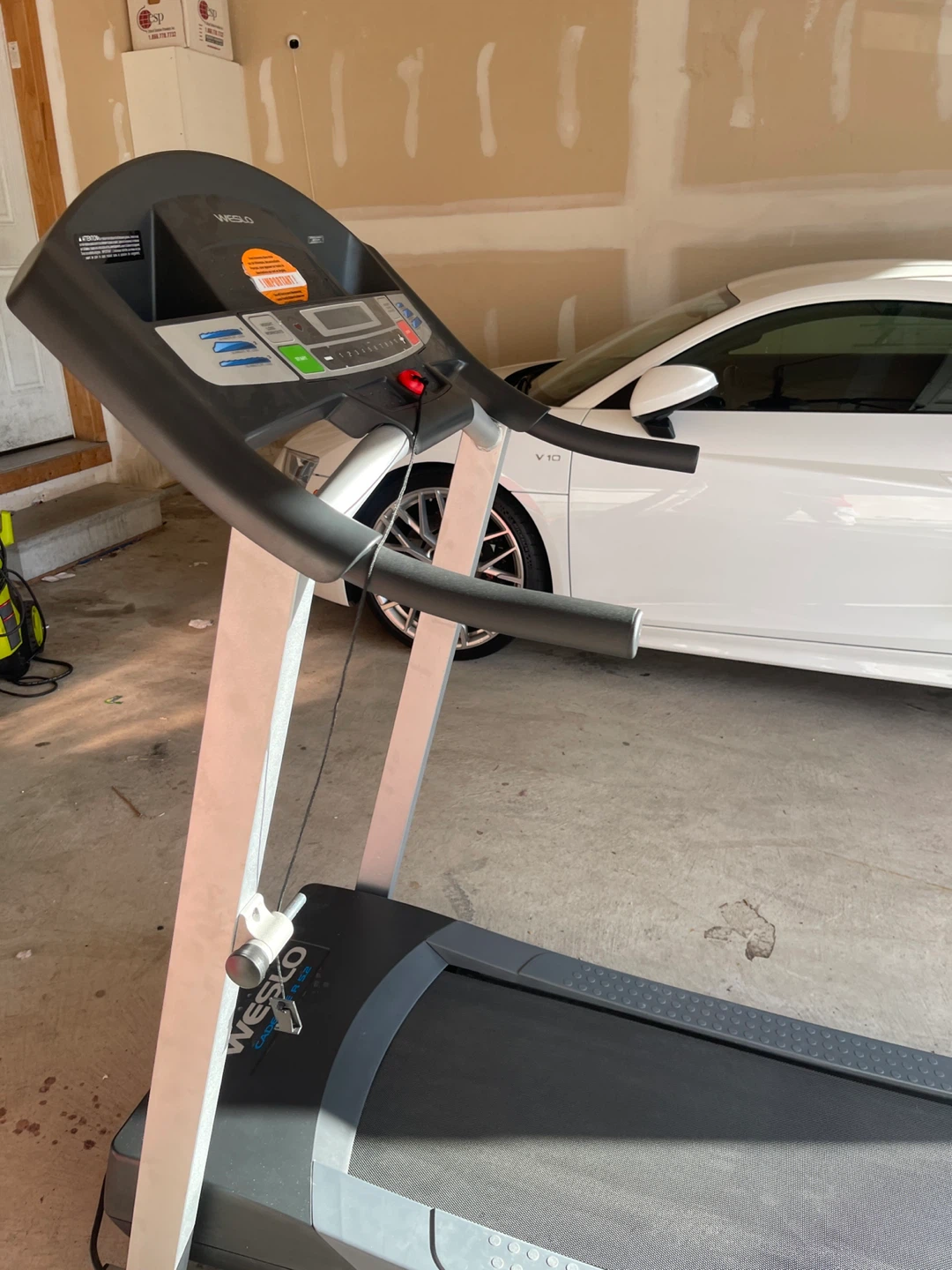 Weslo Cadence R 5.2 Treadmill - photo 3
