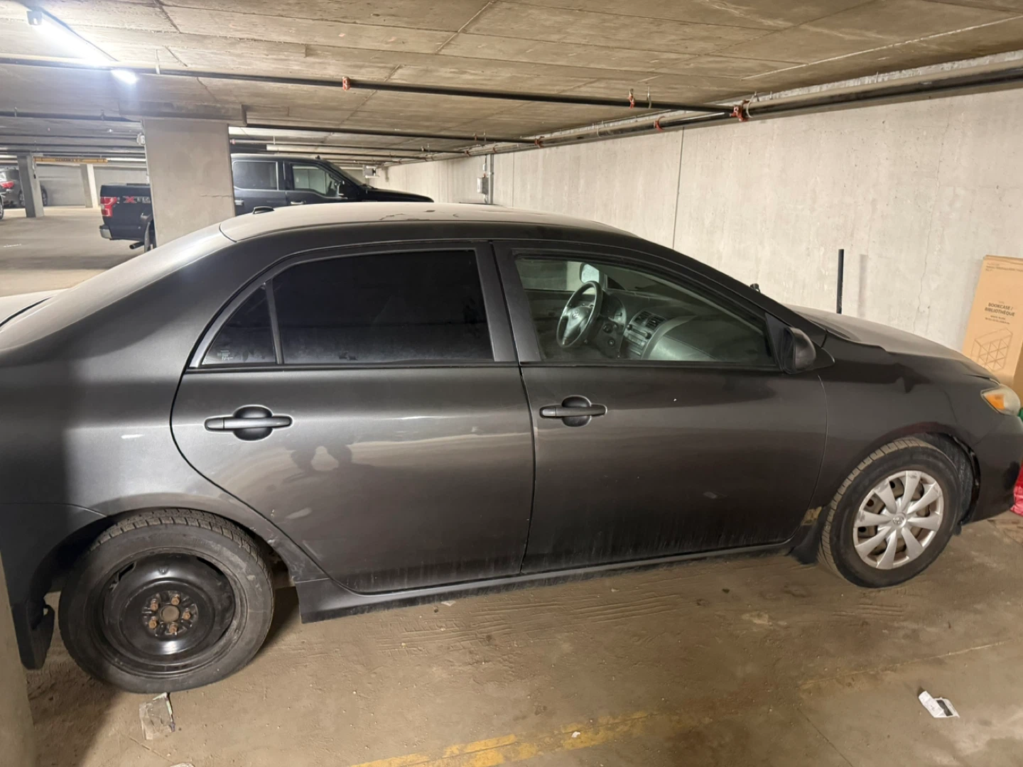 Used Toyota Corolla - Dark Grey - photo 2