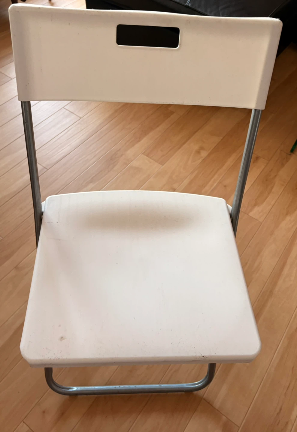 White Folding Chair - photo 2