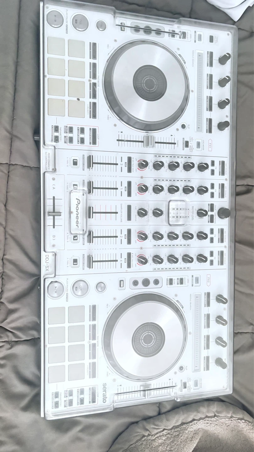 Pioneer DJ DDJ-SX Digital DJ Controller