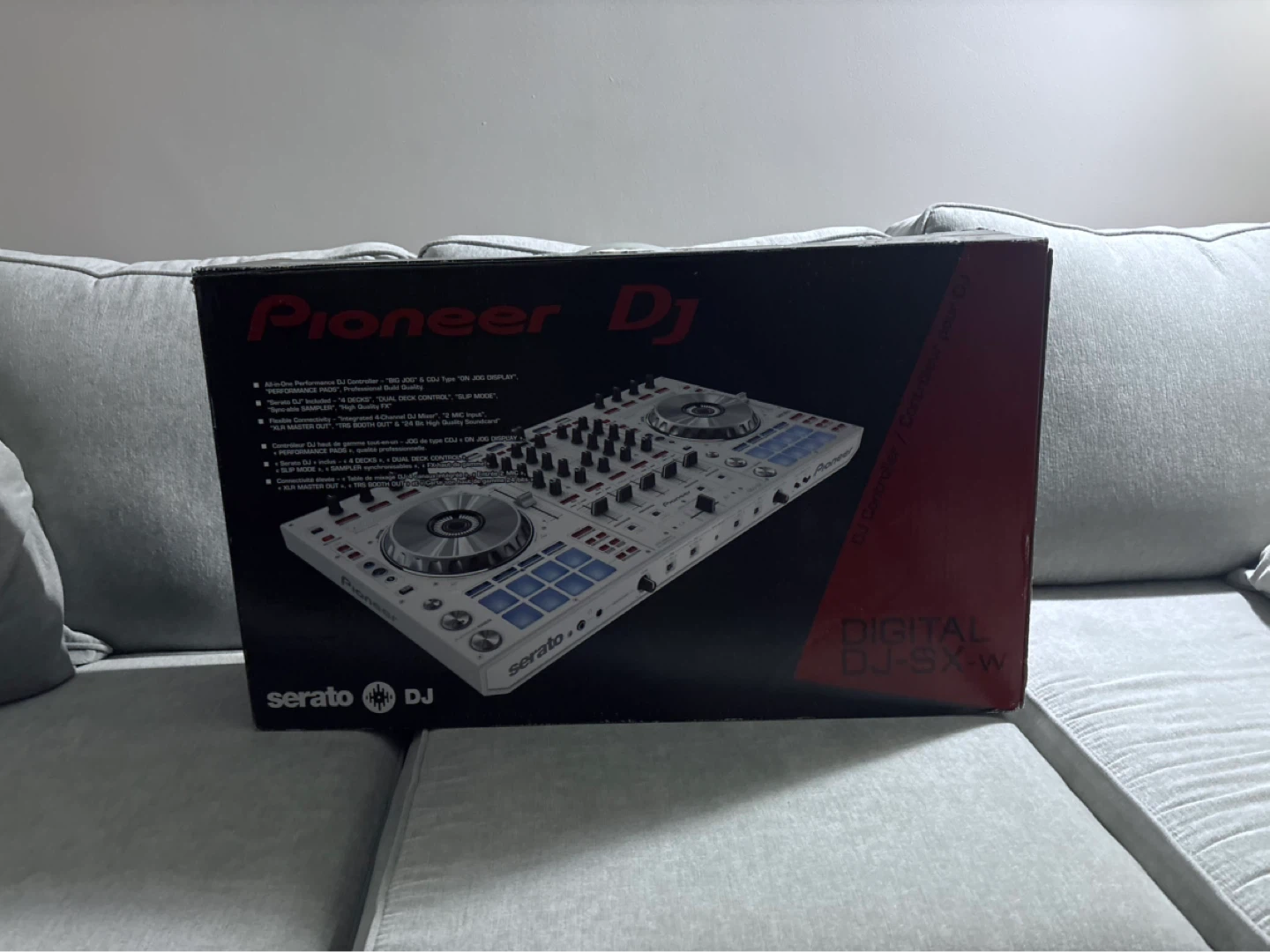 Pioneer DJ DDJ-SX Digital DJ Controller - photo 5