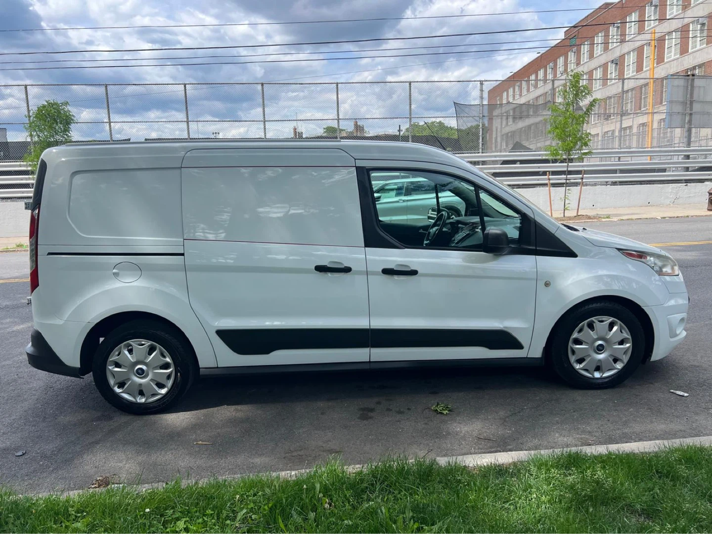 2017 Ford Transit Connect Cargo Van - photo 3