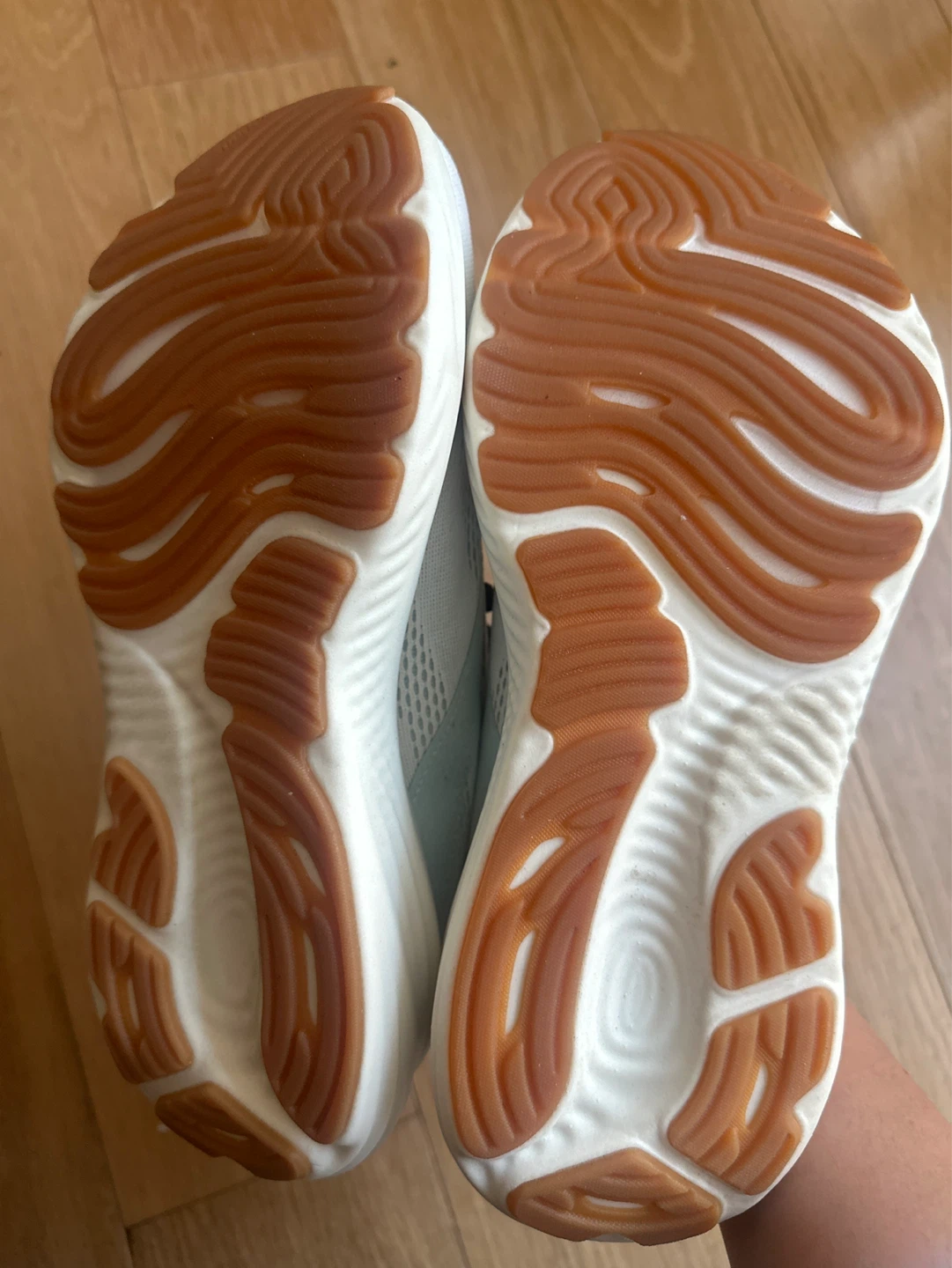 Brooks Running Shoes - size 7.5 - photo 2
