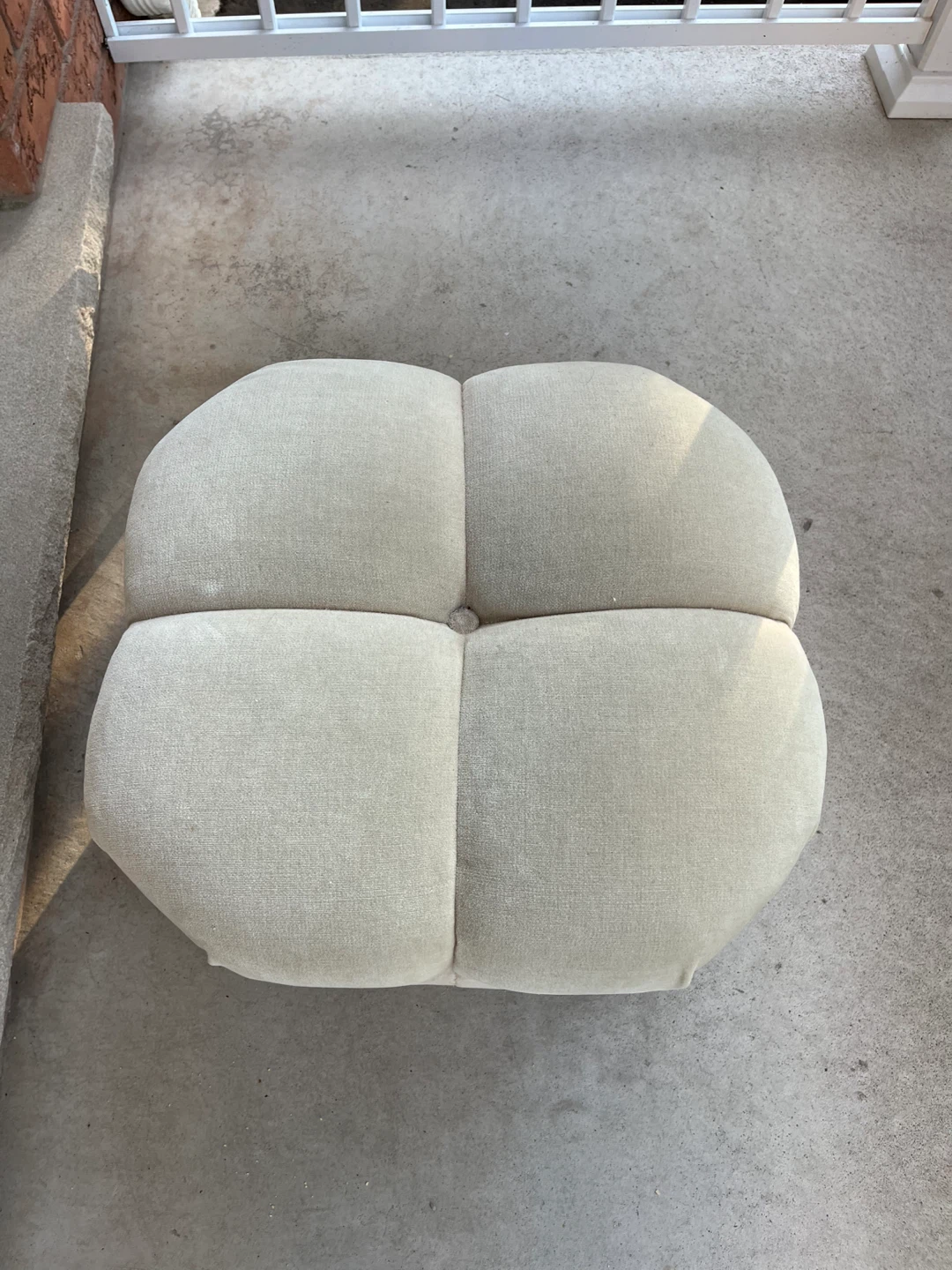 Pouf Ottoman