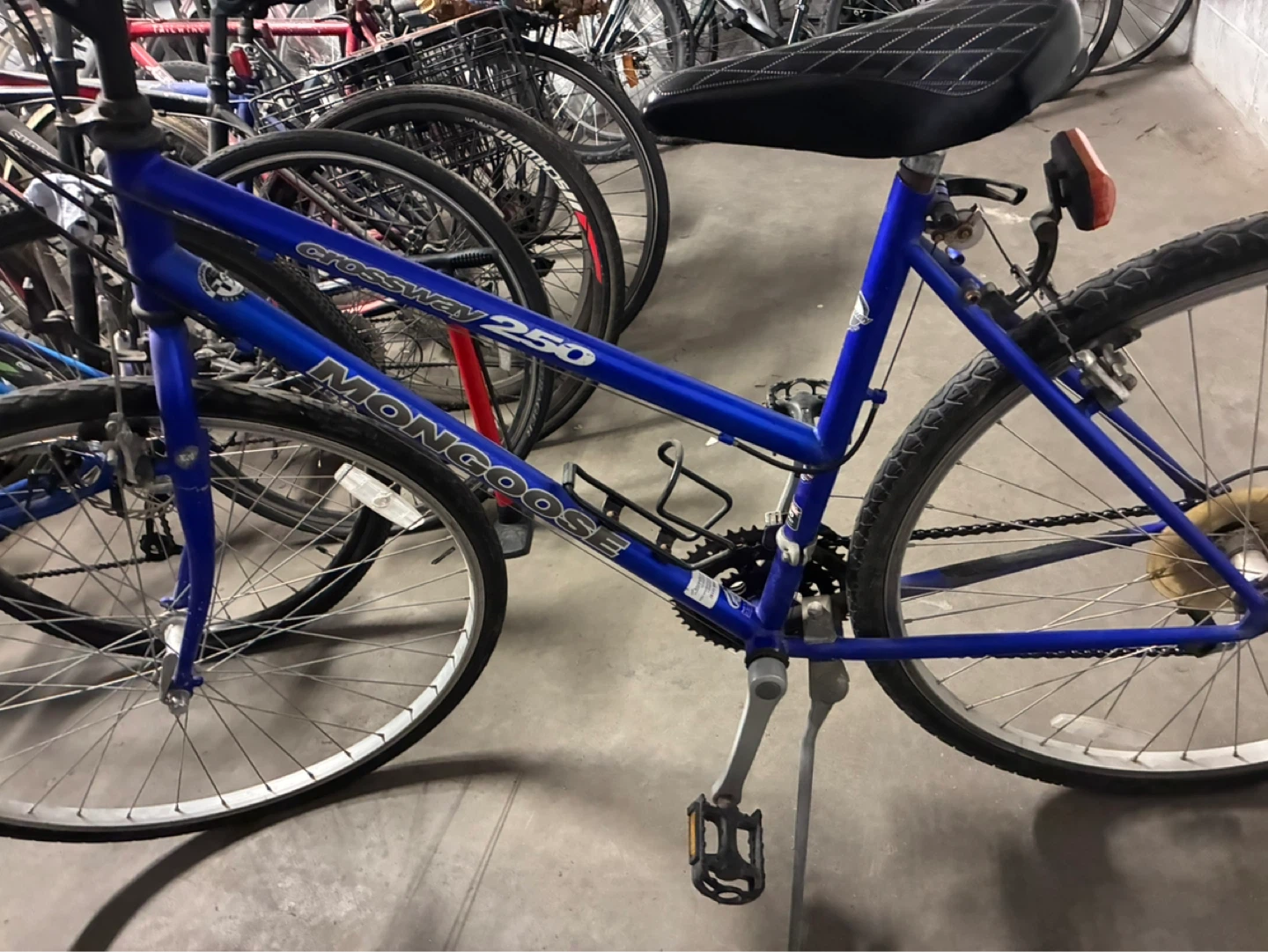Mongoose Crossway 250 Bicycle - photo 2