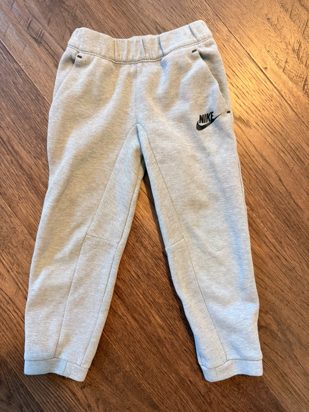 Grey Nike Tech Fleece Set (size 5-6) - photo 5