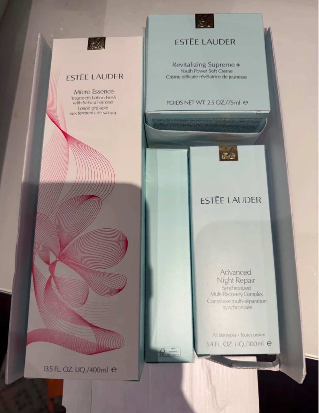 Estée Lauder Travel Exclusive Skincare Set - photo 4