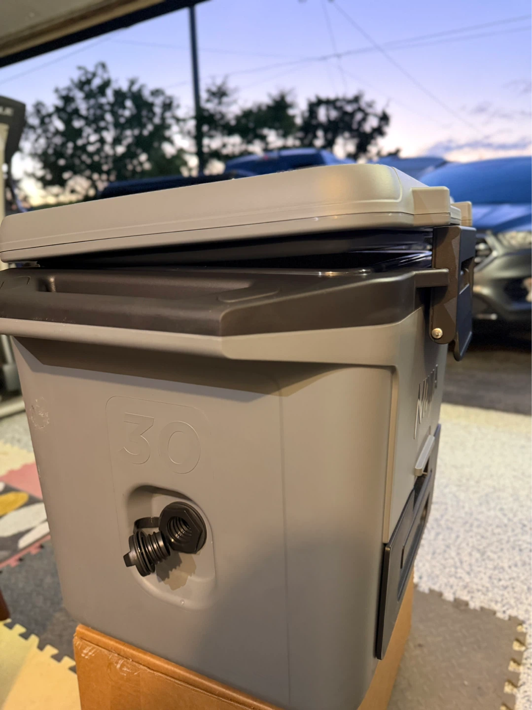 Ninja 30 Cooler with Built-in Drawer - photo 3