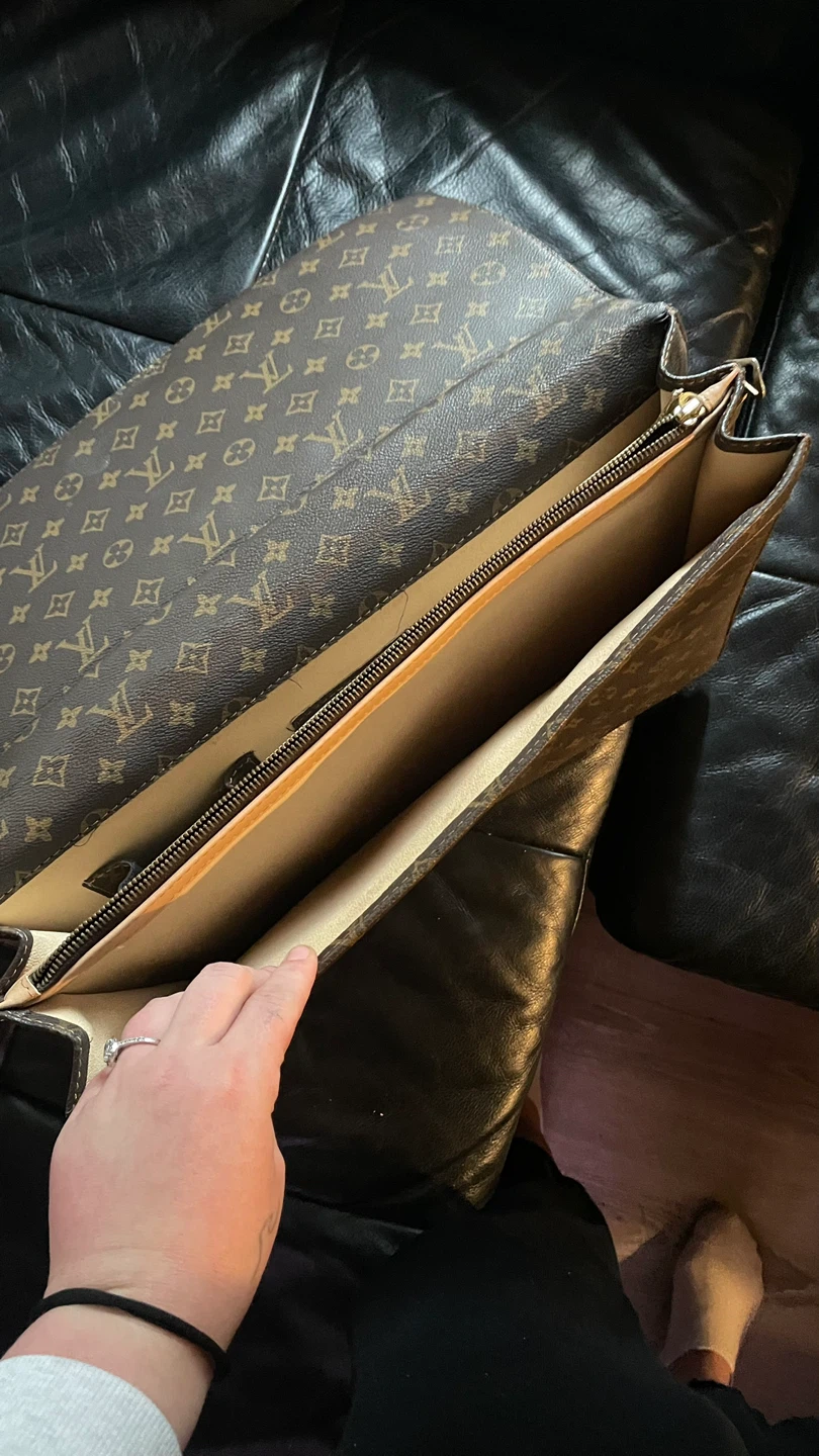 Louis Vuitton Monogram Pochette - photo 2