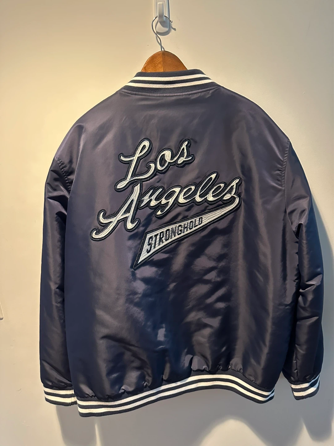 Satin Varsity Bomber – Navy/LA – Men's 3XL (NEW) - photo 3