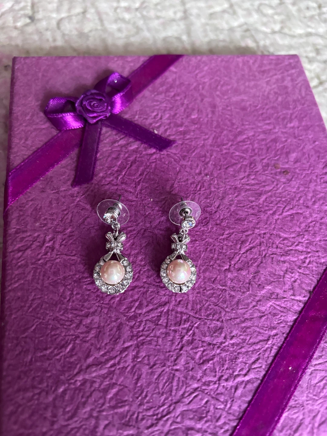 Pearl Necklace, Bracelet, and Earring Set with Flower Charm - photo 2