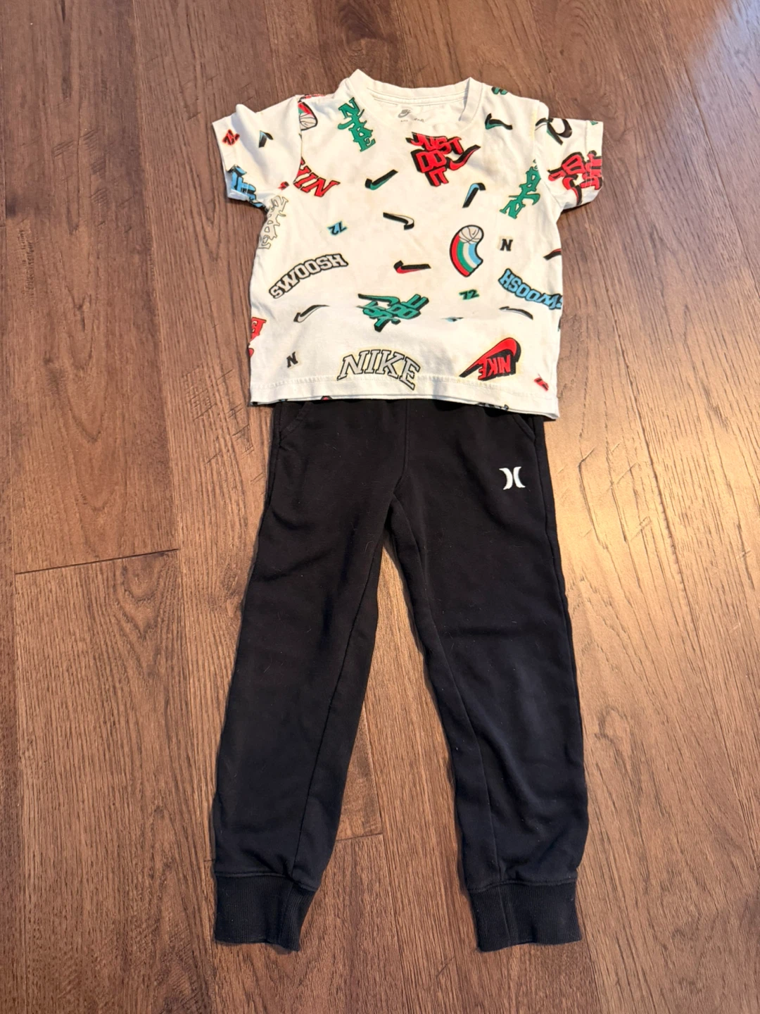 $10 for all!! Boy 3 Piece Set (Nike & Hurley) - photo 3
