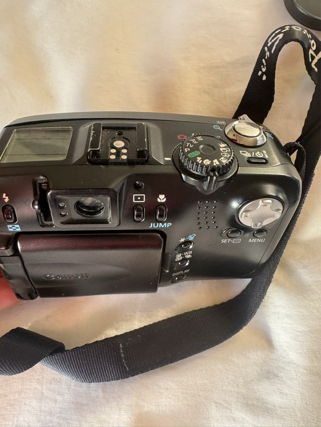 Canon PowerShot G2 Digital Camera with Accessories - photo 3