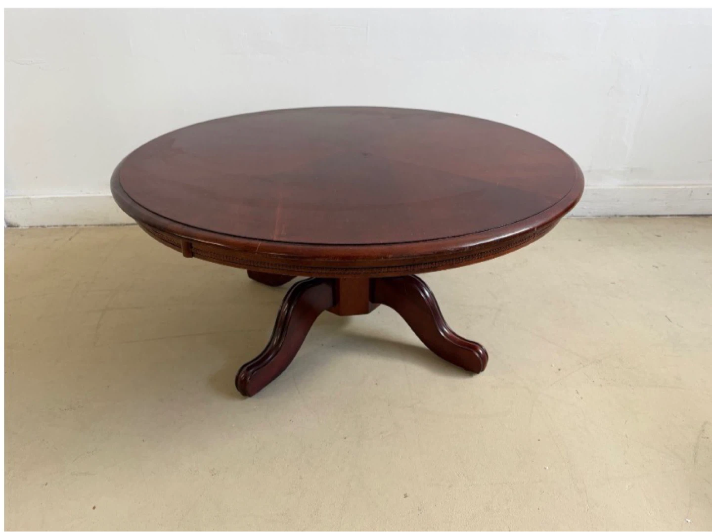 Round Coffee Table - Dark Wood - photo 2