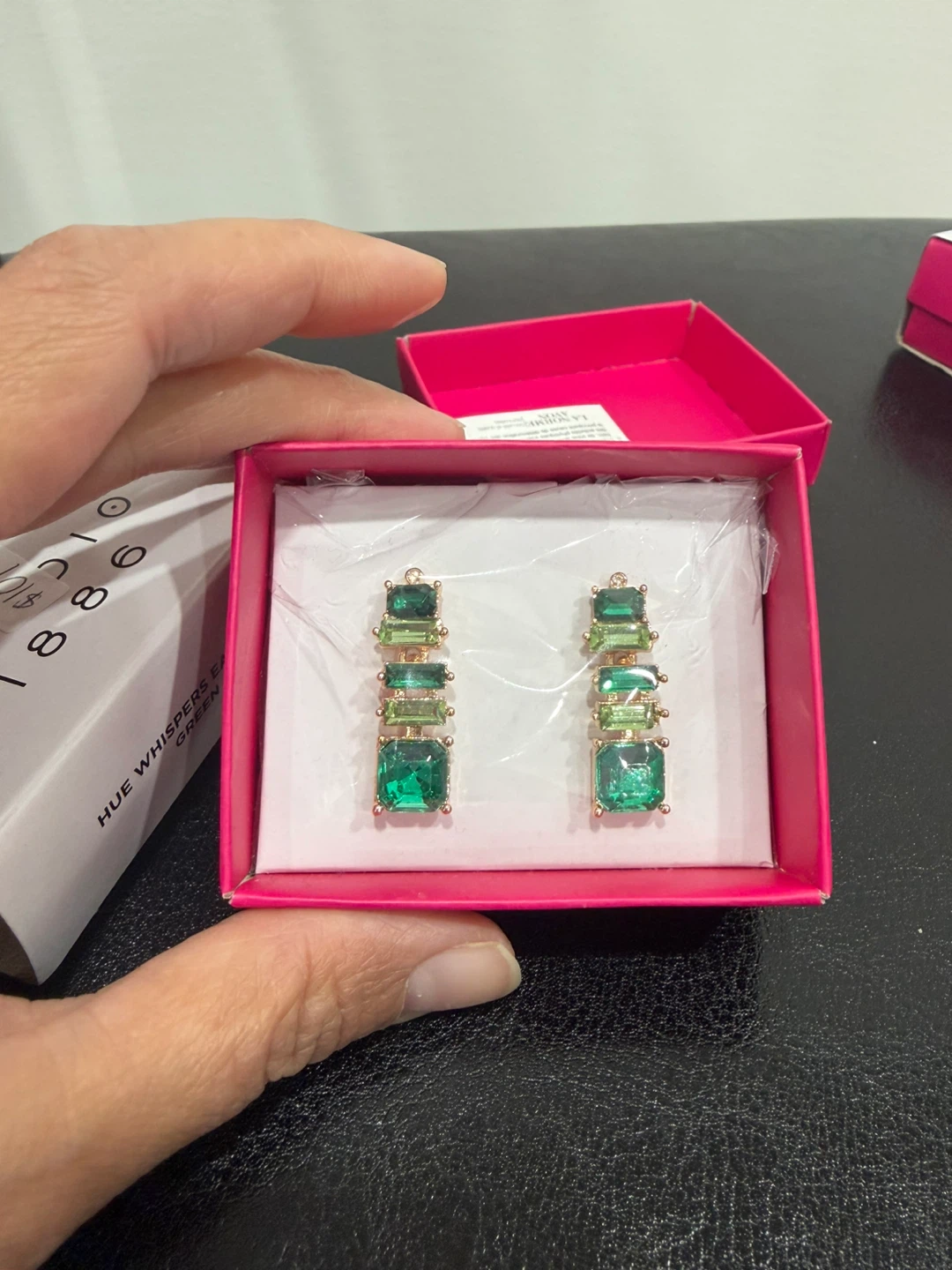 HUE WHISPERS EARRINGS - GREEN - photo 3