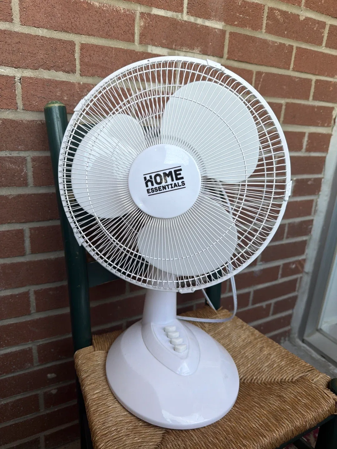 Home Essentials White Desk Fan