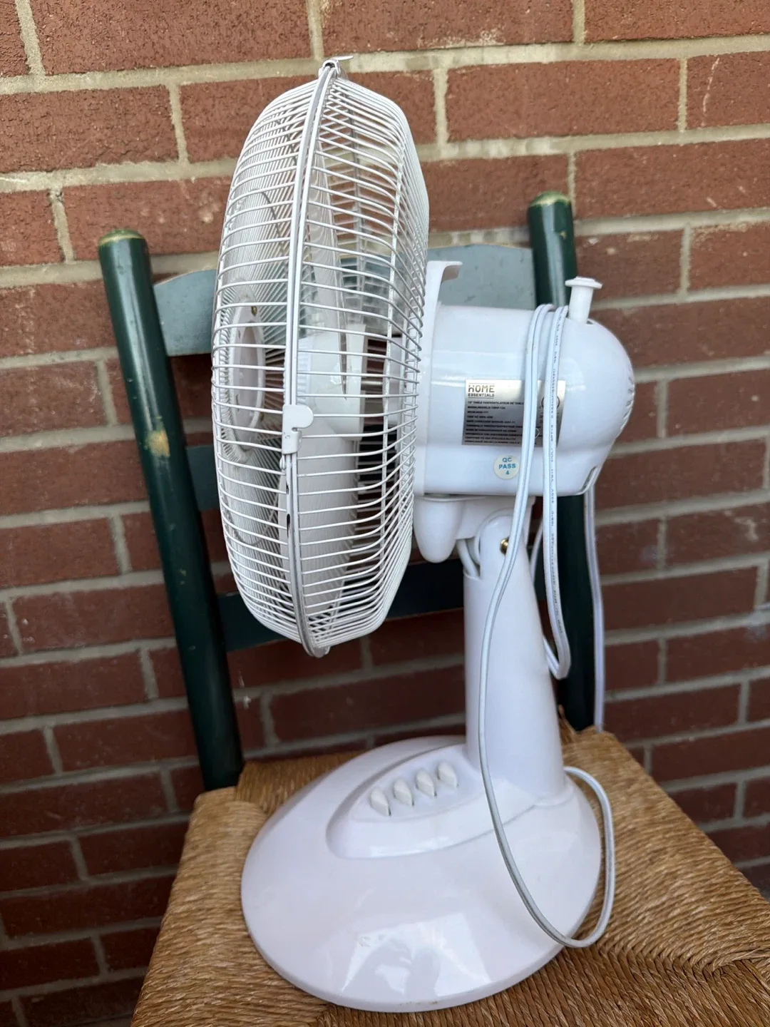 Home Essentials White Desk Fan - photo 2