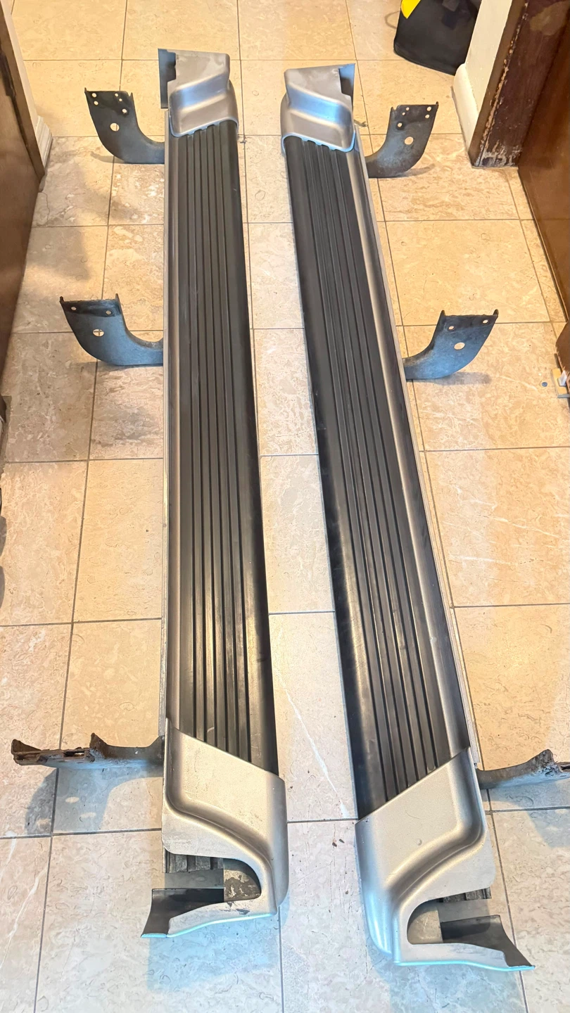 Running Boards for Toyota 4Runner 2002 - photo 2