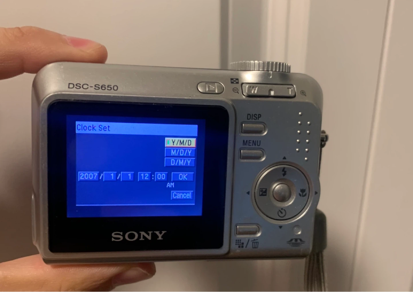 Sony Cyber-shot DSC-S650 Digital Camera - photo 2