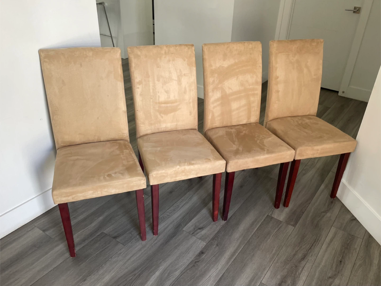 Four Dining Chairs - photo 3