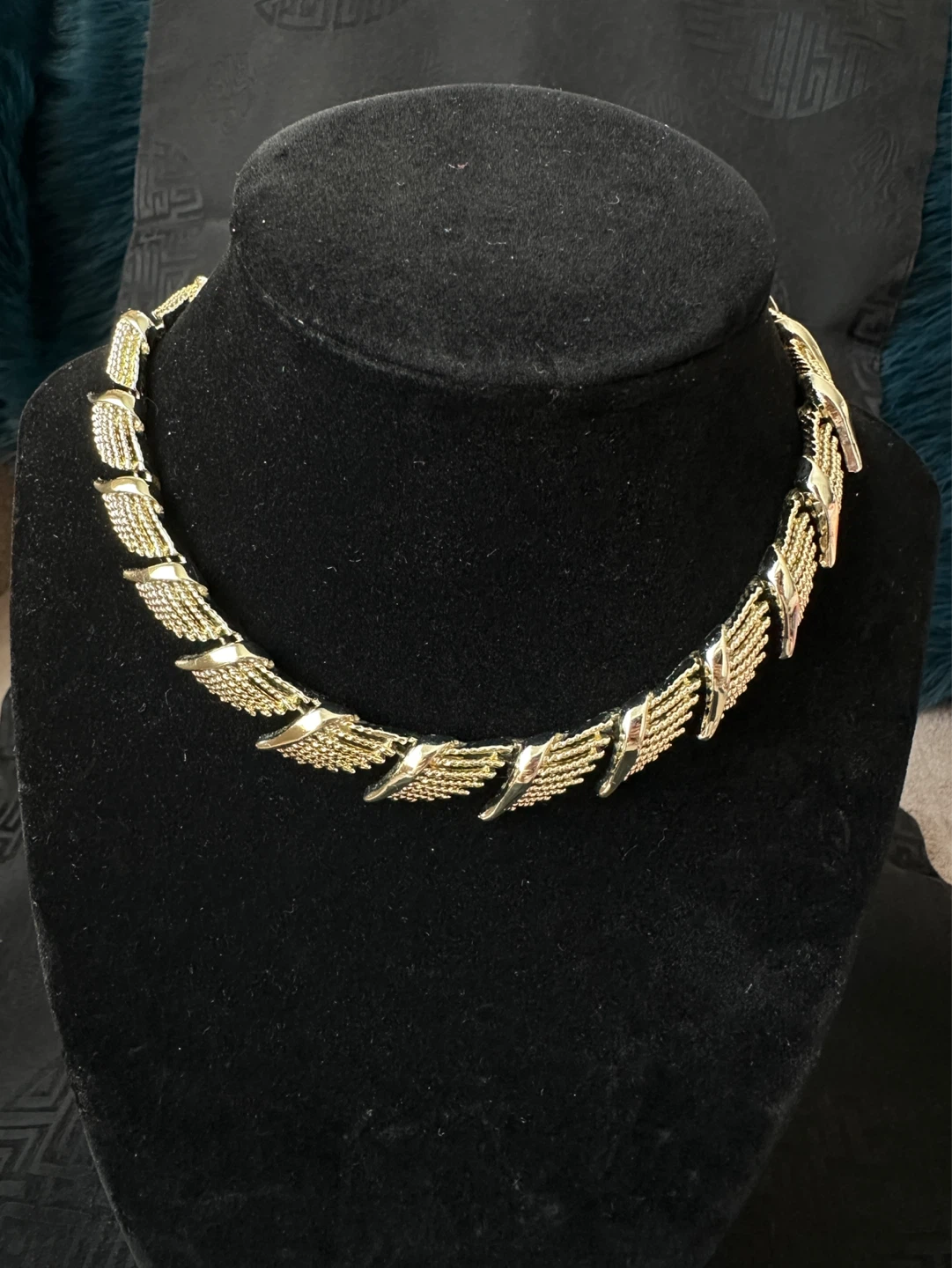 Vintage Gold Tone Necklace Charm - photo 2