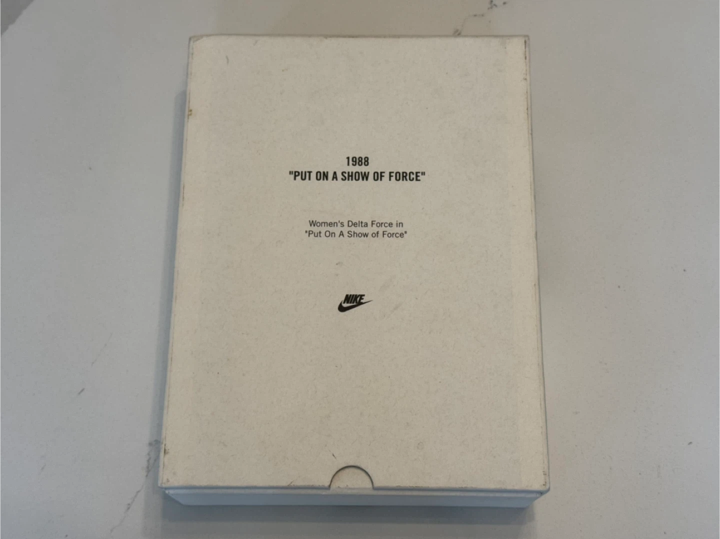 Nike:Put On A Show of Force Numbered Limited Edition Puzzle - photo 3