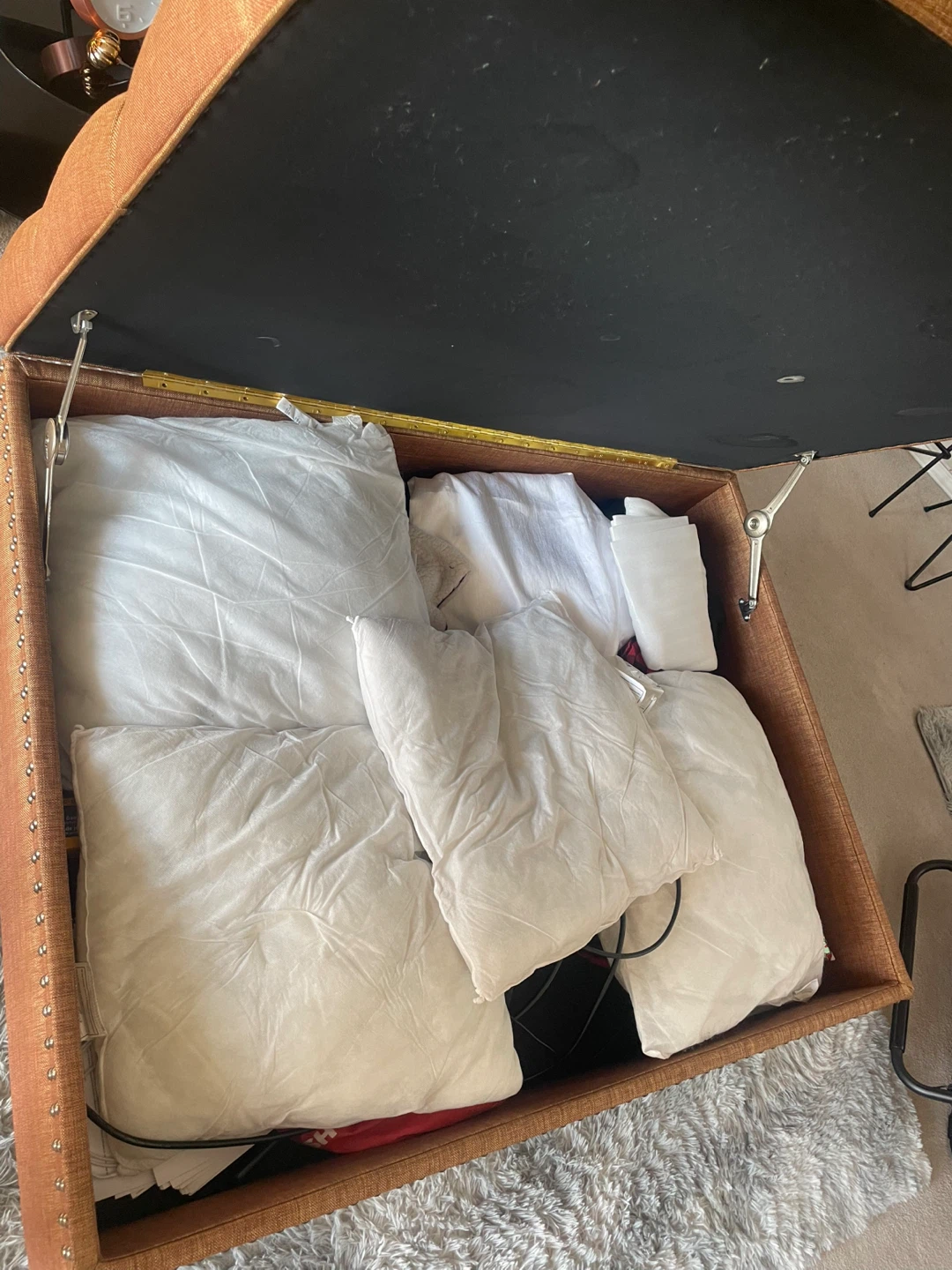 Tufted Storage Ottoman - photo 3