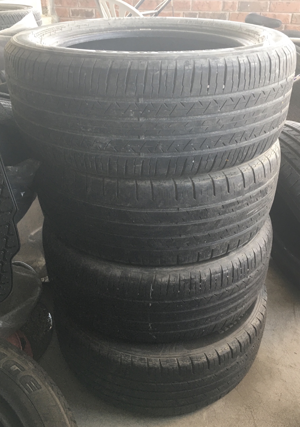 235/50/18 4 tires - photo 4