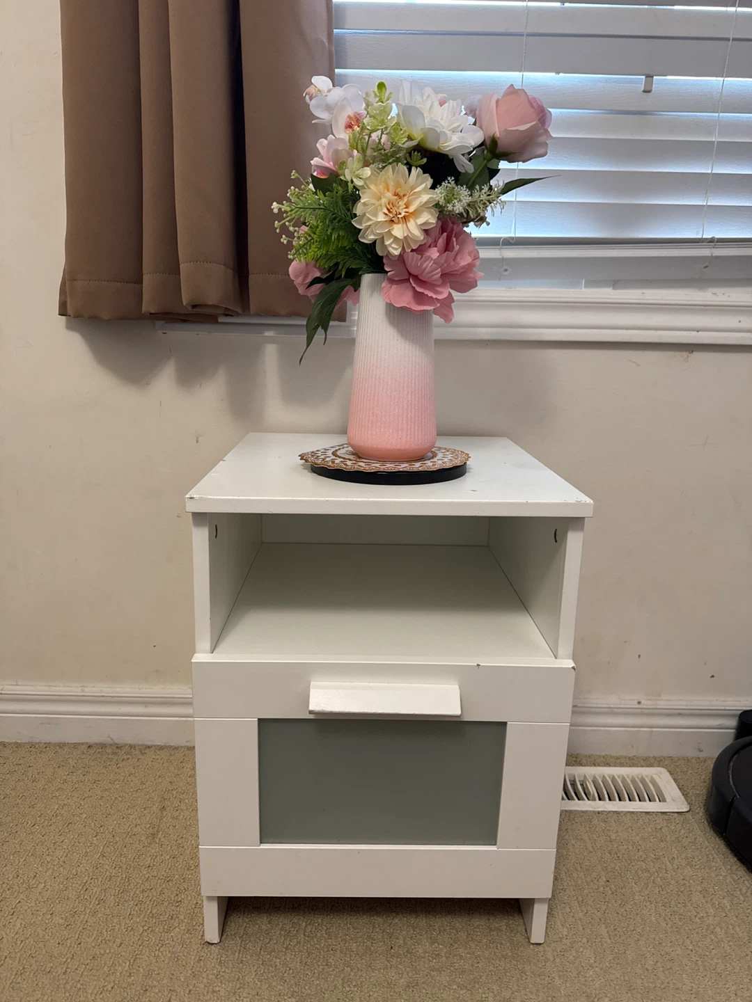 White Nightstand with Drawer