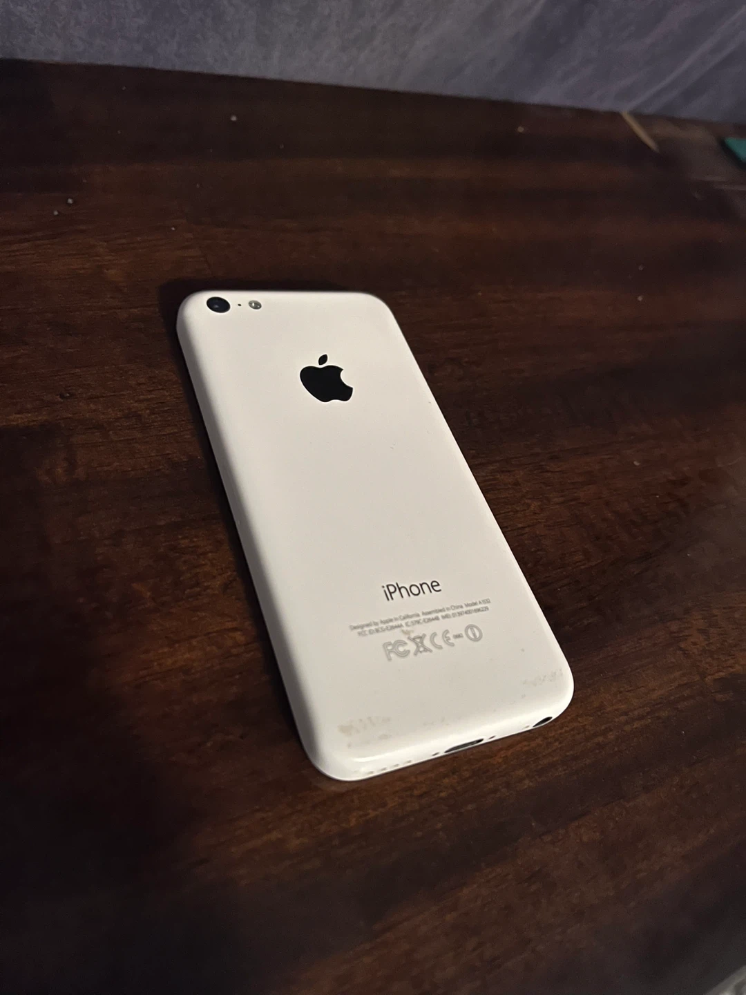Apple iPhone 5C - White - photo 3