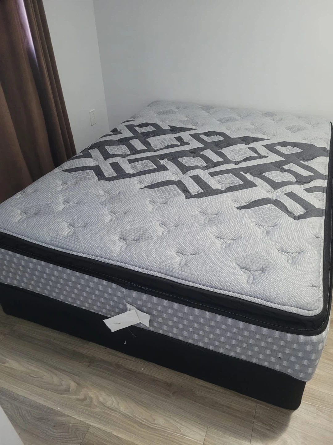 Queen Mattress - photo 3