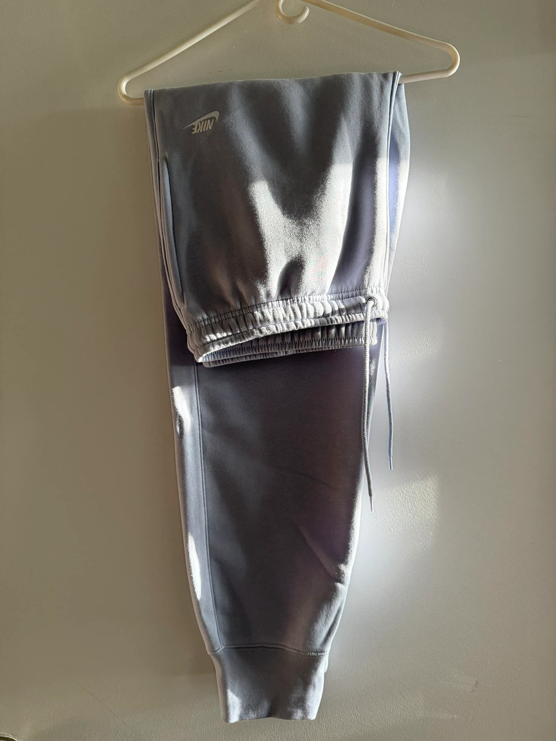Men’s Nike Pants - Size Large