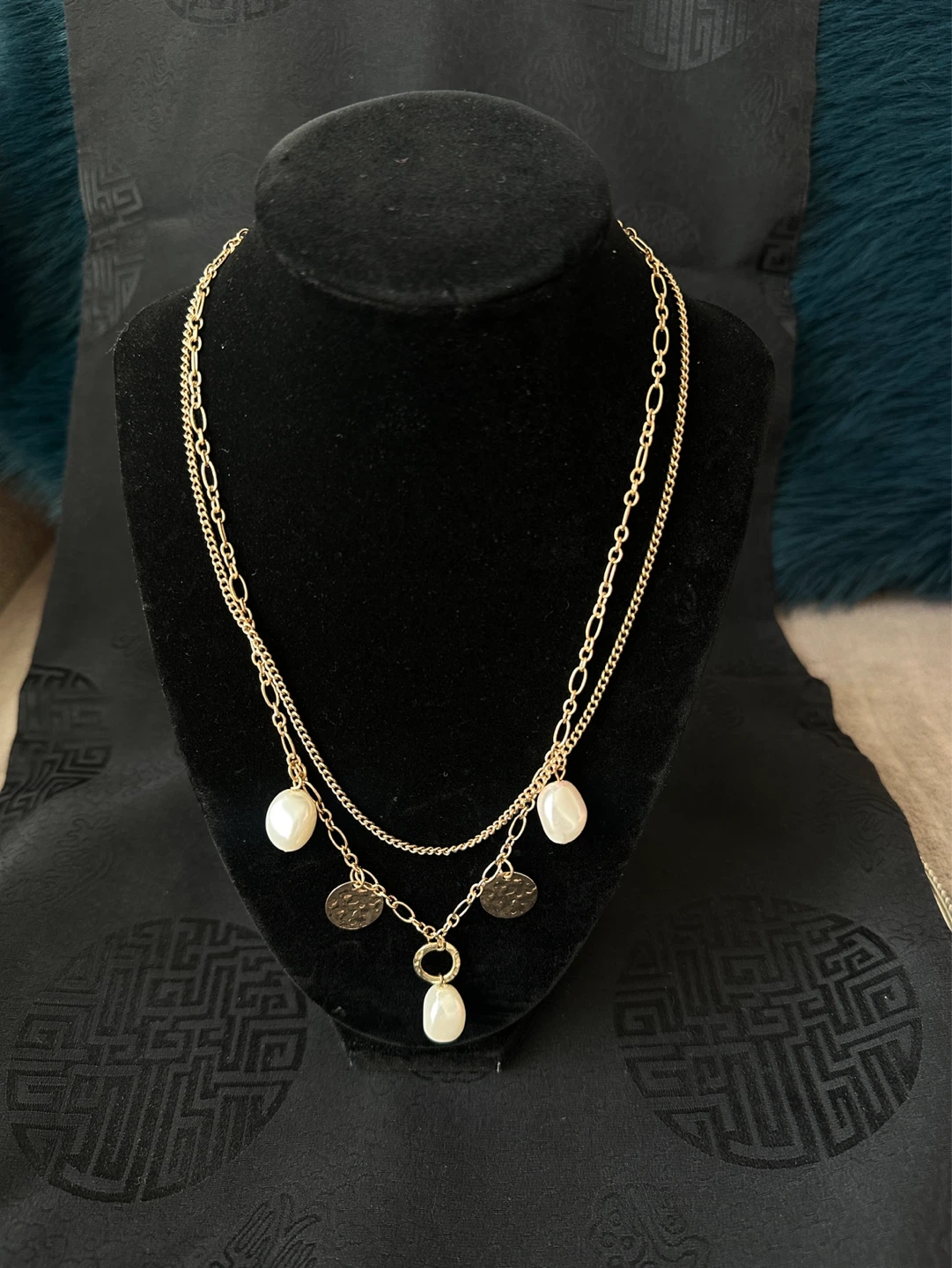 Gold Tone Layered Necklace with Pearls and Discs