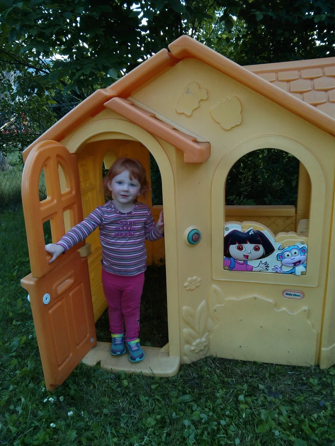 Little Tikes Play House - photo 2