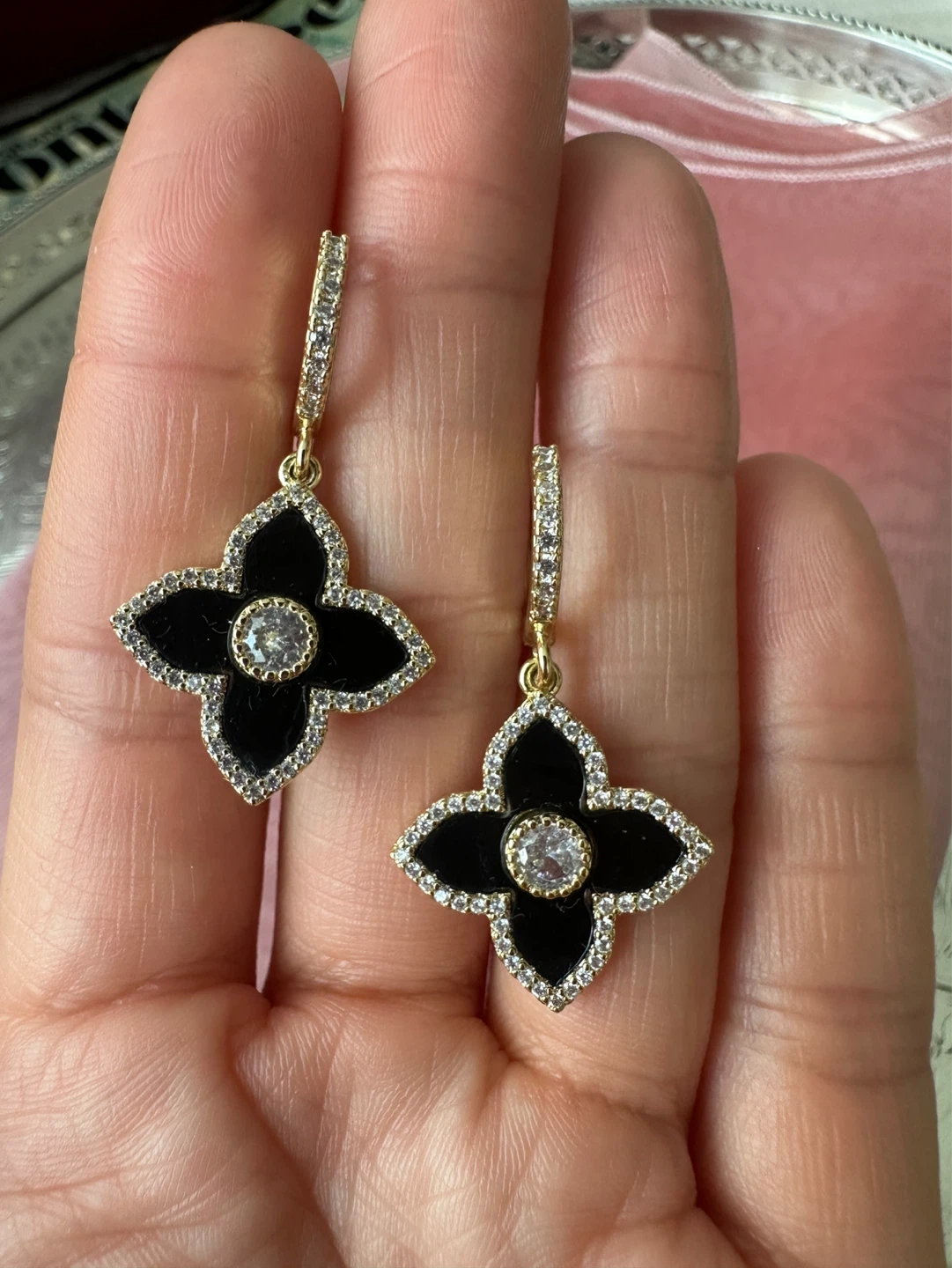Black Clover Flower Dangle Earrings with Rhinestones - photo 2