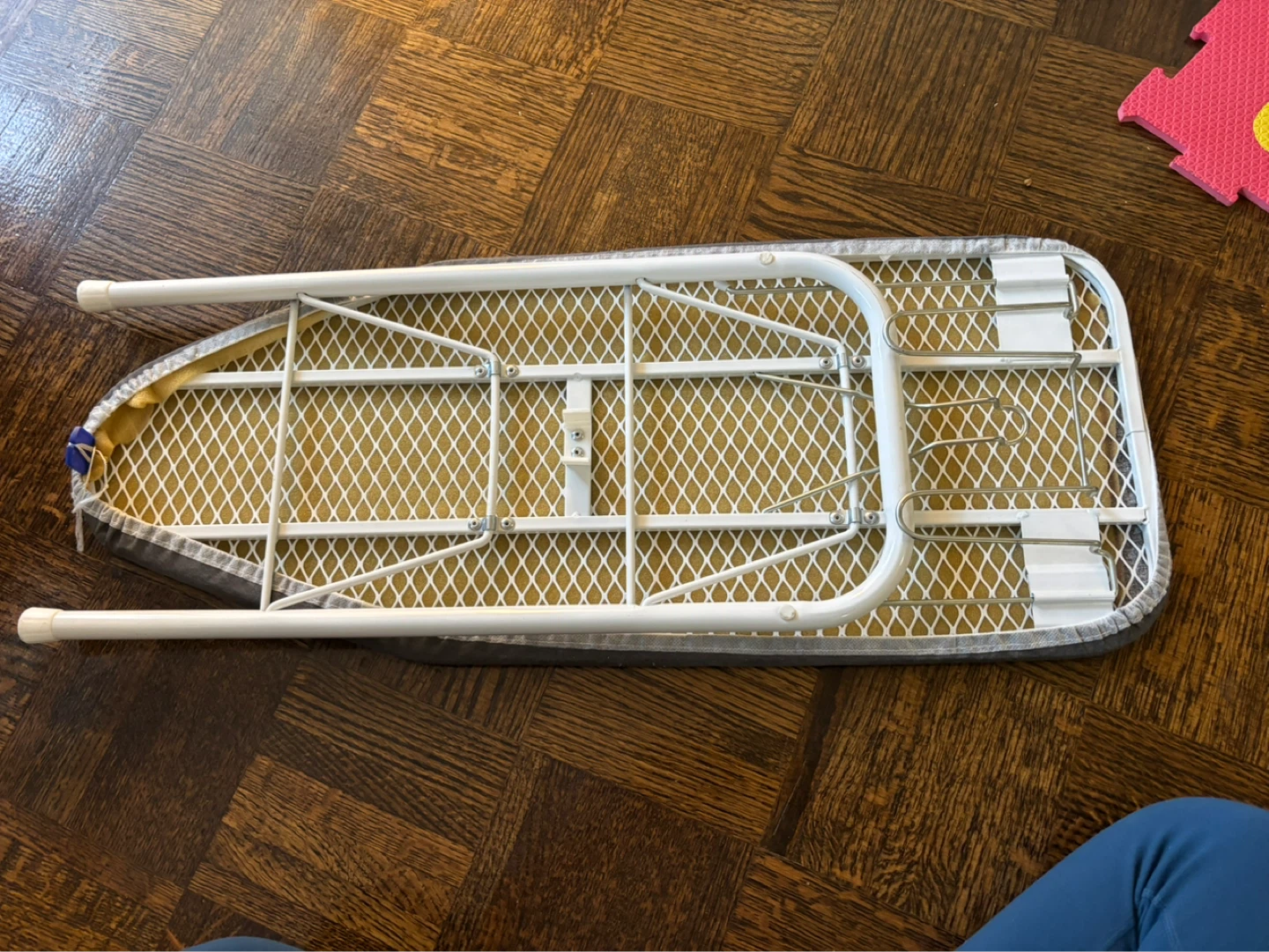 Small Tabletop Ironing Board - photo 4
