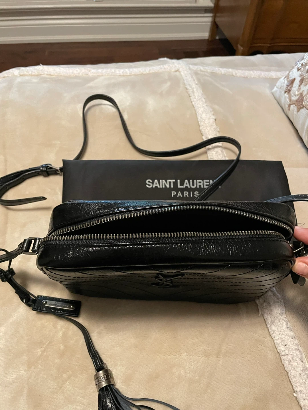 Black Leather Chevron Camera Bag - photo 3