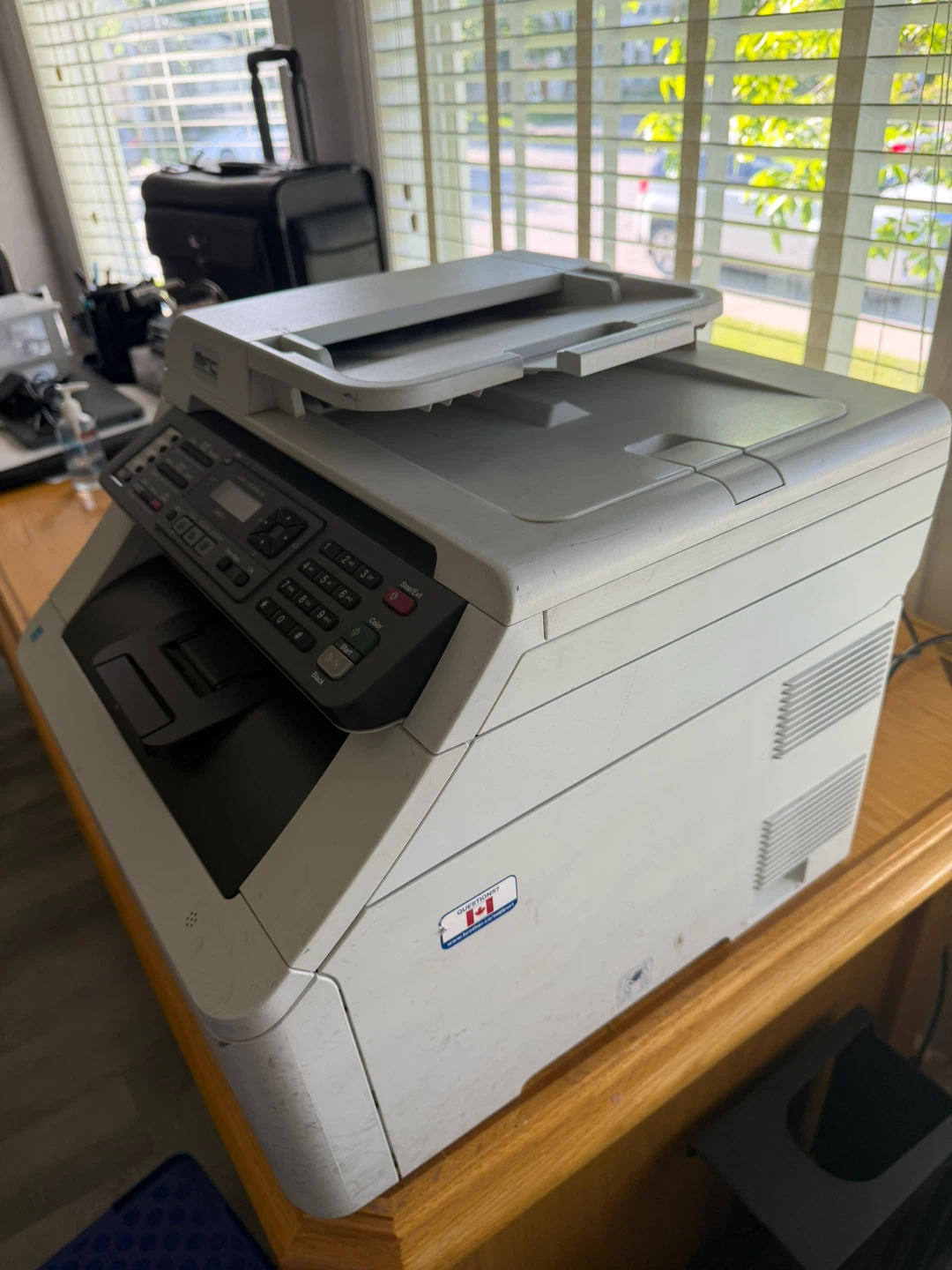 Brother MFC-935CDW All-in-One Printer - photo 2