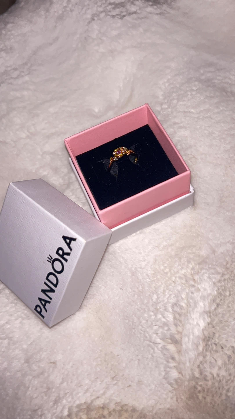Pandora Ring