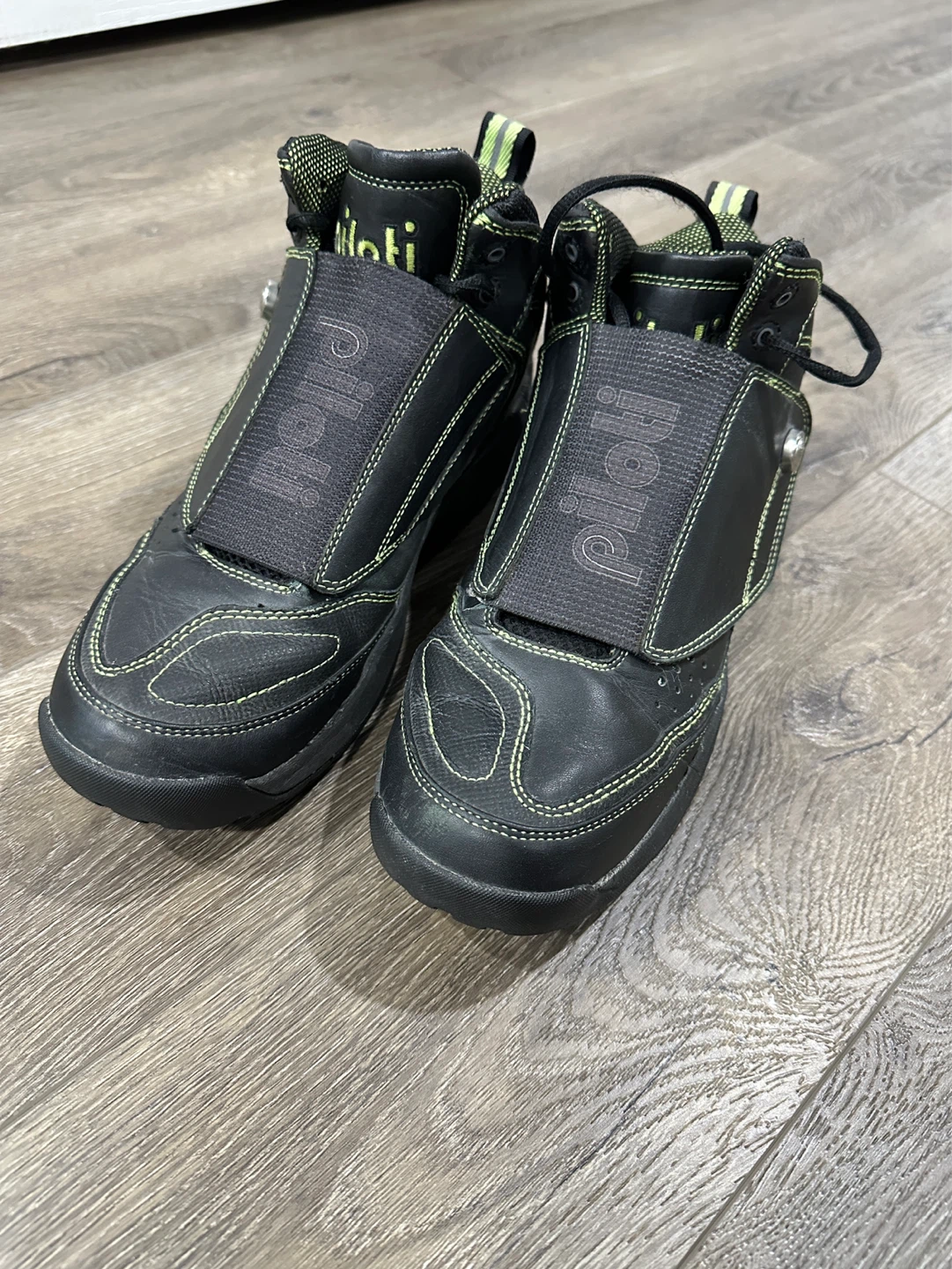 Piloti MOTO 800 motorcycle boot shoes - Size 9