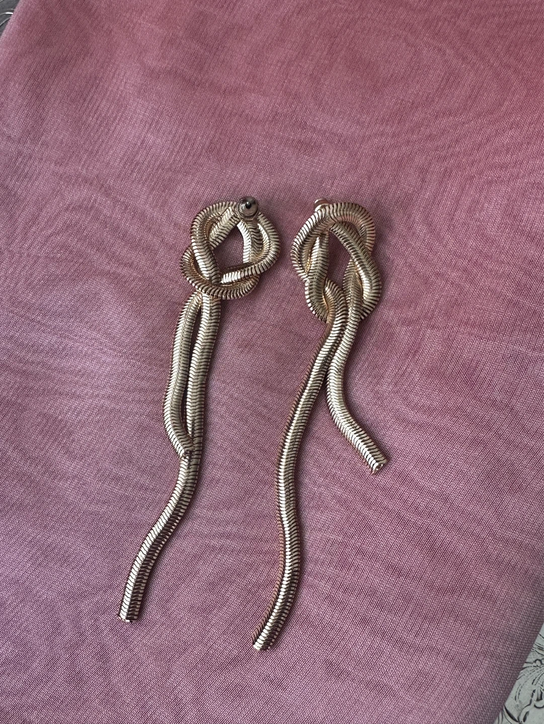 Gold Knot Tassel Drop Earrings - photo 4