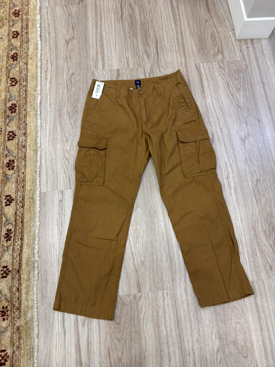 Gap Men's Khaki Cargo Pants 34x30